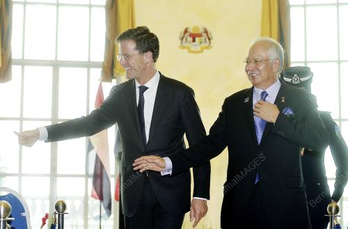 PTJ25_05112014_NAJIB_RUTTE