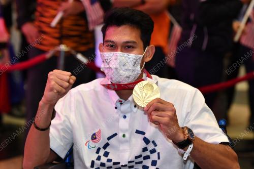 KEPULANGAN ATLET PARALIMPIK