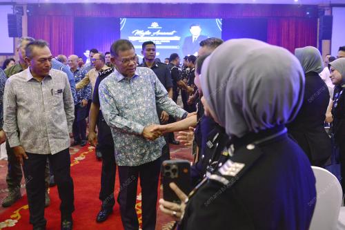 DATUK SERI SAIFUDDIN NASUTION ISMAIL