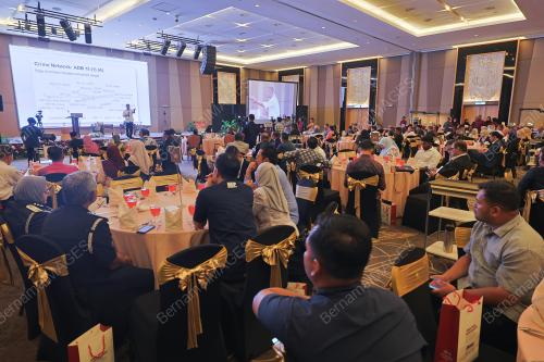 DATUK SERI SAIFUDDIN NASUTION