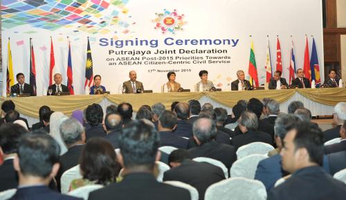 PTJ25_17112015_ASEAN
