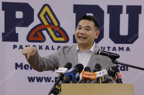 RAFIZI RAMLI