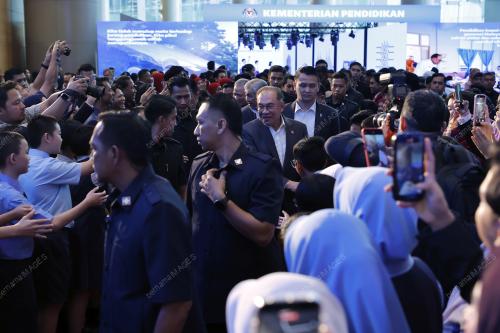 DATUK SERI ANWAR IBRAHIM