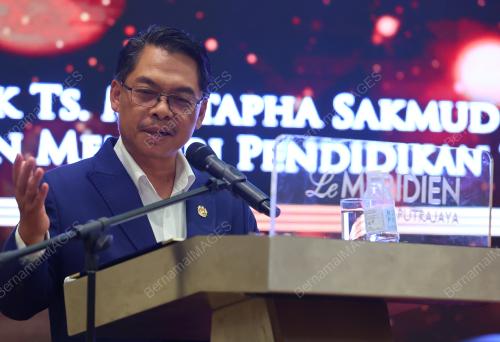 DATUK MUSTAPHA SAKMUD