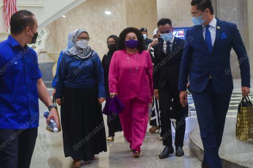 DATIN SERI ROSMAH MANSOR