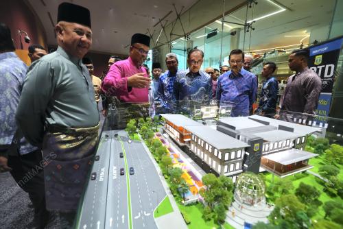 DATUK SERI ANWAR IBRAHIM