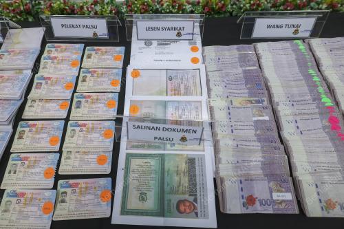 SINDIKET BEKAL TENAGA KERJA & PLKS PALSU