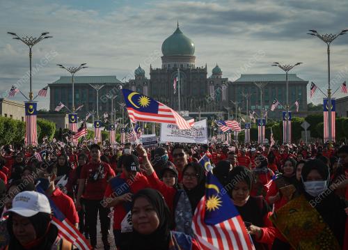 PELANCARAN BULAN KEBANGSAAN DAN KIBAR JALUR GEMILANG 2022