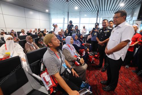 DATUK SERI SAIFUDDIN NASUTION ISMAIL