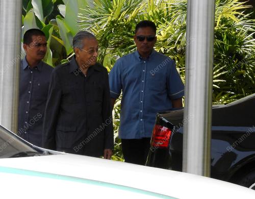 TUN DR MAHATHIR MOHAMAD