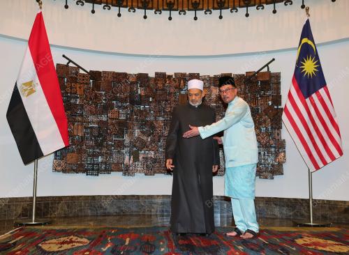 DATUK SERI ANWAR IBRAHIM