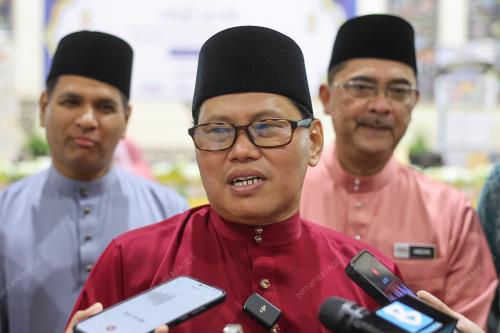 DATUK DR MOHD AZAM AHMAD