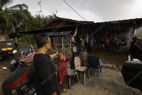 KESAN BANJIR