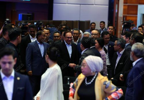DATUK SERI ANWAR IBRAHIM