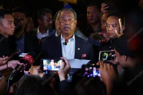 TAN SRI MUHYIDDIN MOHD YASSIN