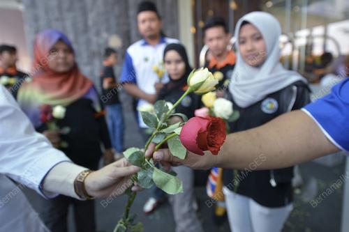 PTJ26_10032014_BUNGA