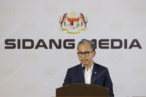 FAHMI FADZIL