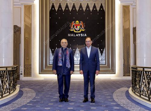 DATUK SERI ANWAR IBRAHIM