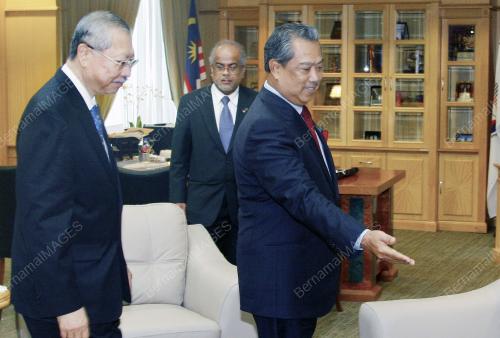 MUHYIDDIN YASSIN