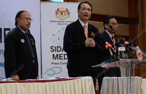 DATUK DR NOOR HISHAM ABDULLAH