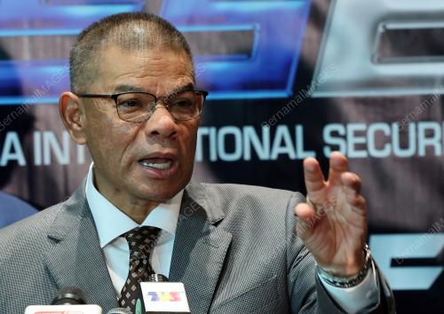 DATUK SERI SAIFUDDIN NASUTION ISMAIL