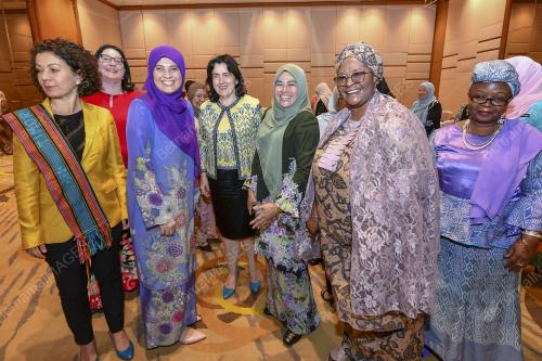 DATUK SERI DR NORAINI AHMAD