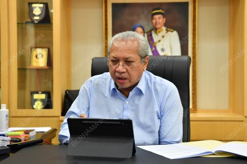 TAN SRI ANNUAR MUSA