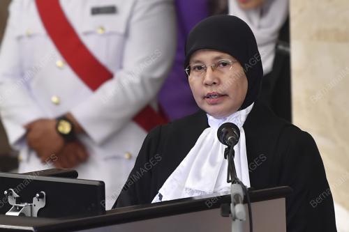 TAN SRI TENGKU MAIMUN TUAN MAT