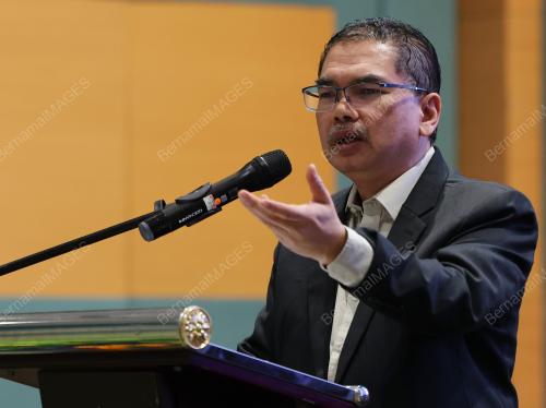 PROF DR MOHD KAMARULNIZAM ABDULLAH