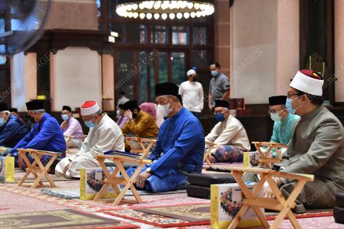 TAN SRI MUHYIDDIN YASSIN