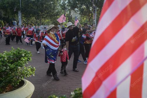 PELANCARAN BULAN KEBANGSAAN DAN KIBAR JALUR GEMILANG 2022