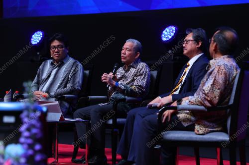 DATUK SERI FADILLAH YUSOF