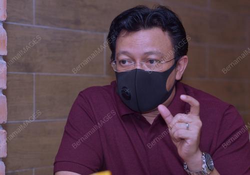 TINJAUAN PUSAT PEMBERIAN VAKSIN MEGA MOVENPICK KLIA