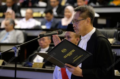 DATUK AZMI ABDULLAH