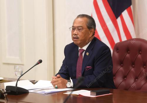 TAN SRI MUHYIDDIN YASSIN
