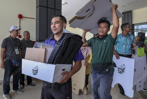 SEMAKAN ISI PETI UNDI DUN DENGKIL