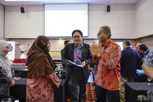 DATUK SERI DR DZULKEFLY AHMAD