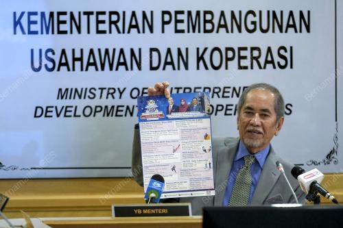 DATUK SERI DR WAN JUNAIDI TUANKU JAAFAR