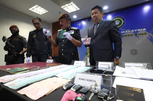DATUK RUSLIN JUSOH