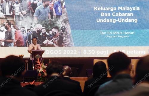 TAN SRI IDRUS HARUN