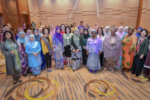 DATUK SERI DR NORAINI AHMAD