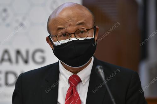 DATUK INDERA DR SHA`ARI NGADIMAN