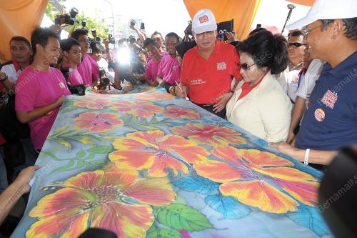 PTJ27_26052012_BATIK