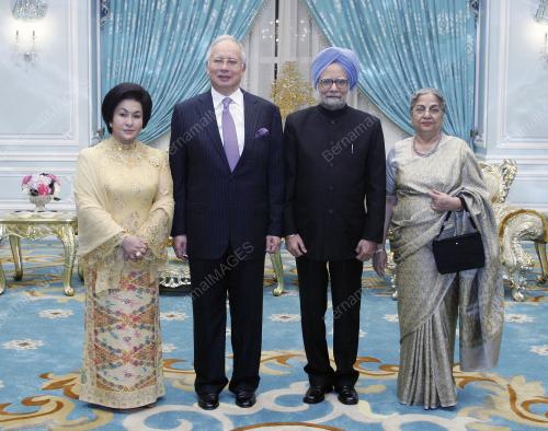 MOHD NAJIB TUN ABDUL RAZAK