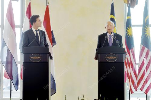 PTJ28_05112014_NAJIB_RUTTE