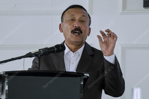DATUK RUSLIN JUSOH