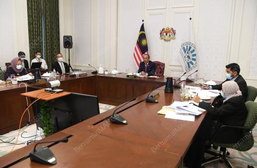 TAN SRI MUHYIDDIN YASSIN