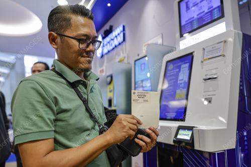 KIOSK SENTUHAN MADANI