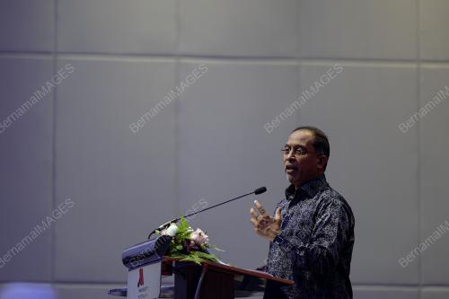 DATUK SERI DR ZAMBRY ABDUL KADIR