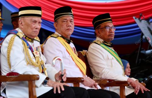 DATUK SERI ANWAR IBRAHIM